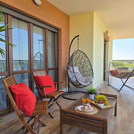 Golden Hour Apartment - Panoramic Terrace Fiumicino Exterior foto